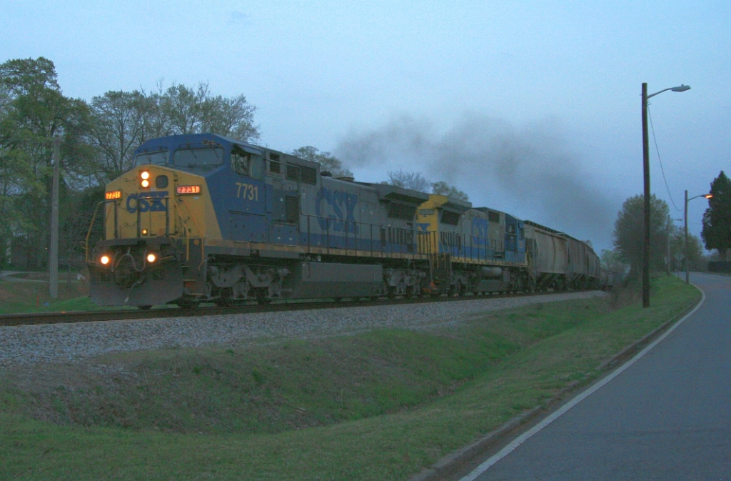 CSX NB grain train